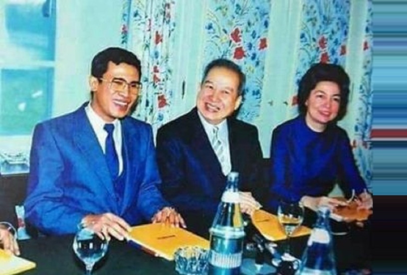 Photo 1991 - from left: Hun Sen, Norodom Sihanouk, Norodom Monineath